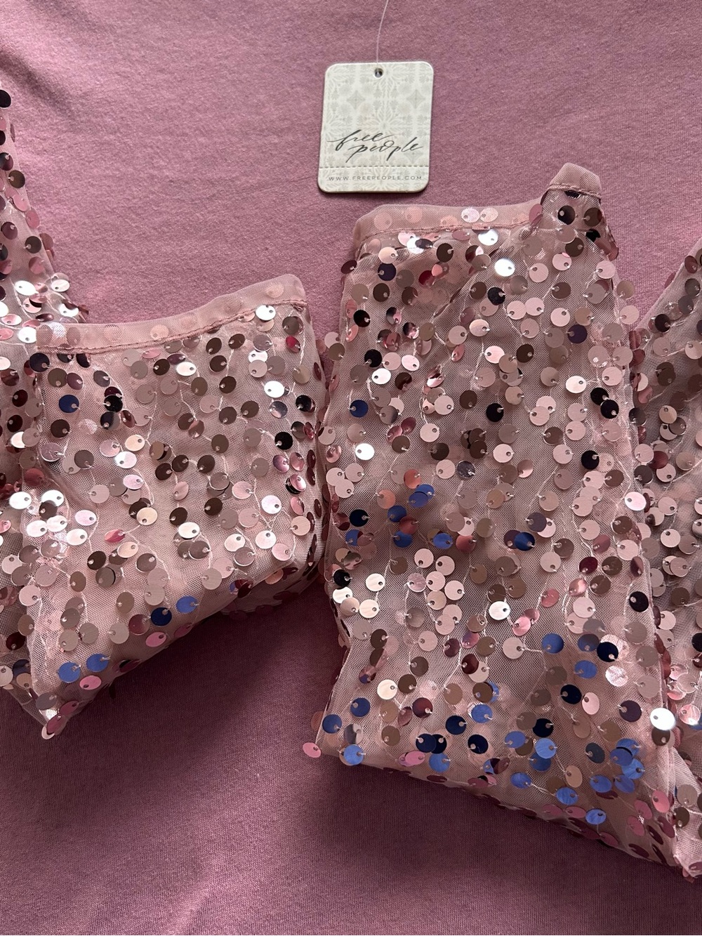 NWT - Free People “Celine” T-Shirt w. Sequinned Detail in “Lavender Shadows” - Picture 8 of 14